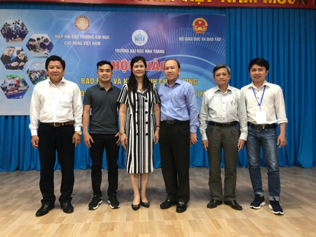 Nhân sự Trường 88vv 88vv23 Hồng Bàng và các trường thành viên trong tập đoàn Nguyễn Hoàng tham dự hội thảo