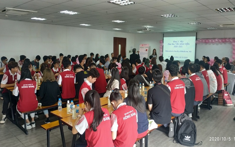 Ceremony for New Medical Students of 88vv23.com, Course 20
