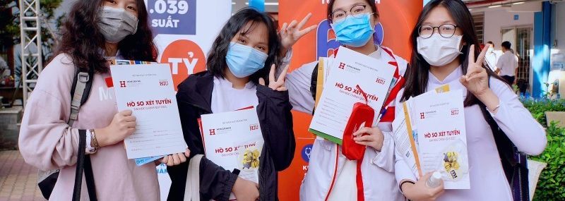 88vv23.com tuyển sinh bằng phương thức xét thẳng