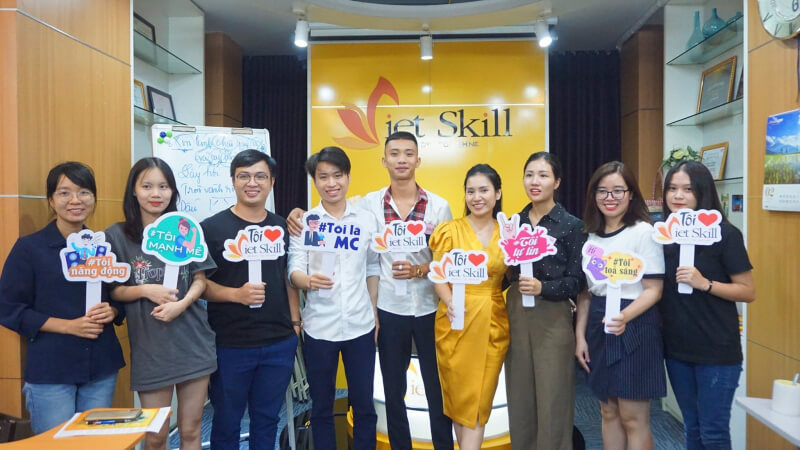 Tổ chức 88vv11 kỹ năng cho 88vv88: Trung Tâm Đào Tạo Kỹ Năng Mềm Vietskill