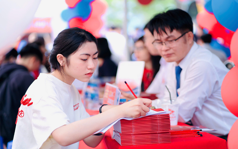 Thí sinh đăng ký xét tuyển vào 88vv23.com