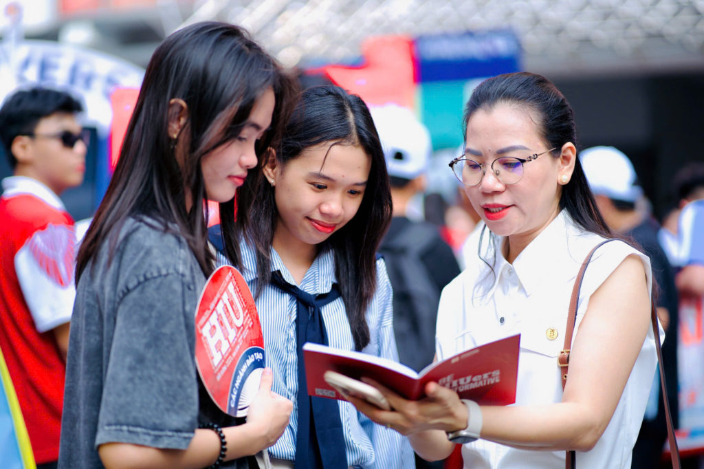 Năm 2025 88vv23.com tuyển sinh 42 ngành học và bổ sung nhiều ngành học mới