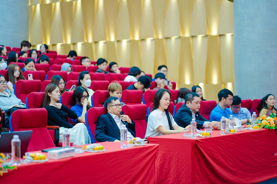 Talkshow  “Sách – Đường đến thành công” diễn ra tại 88vv23.com sáng ngày 23/4/2025