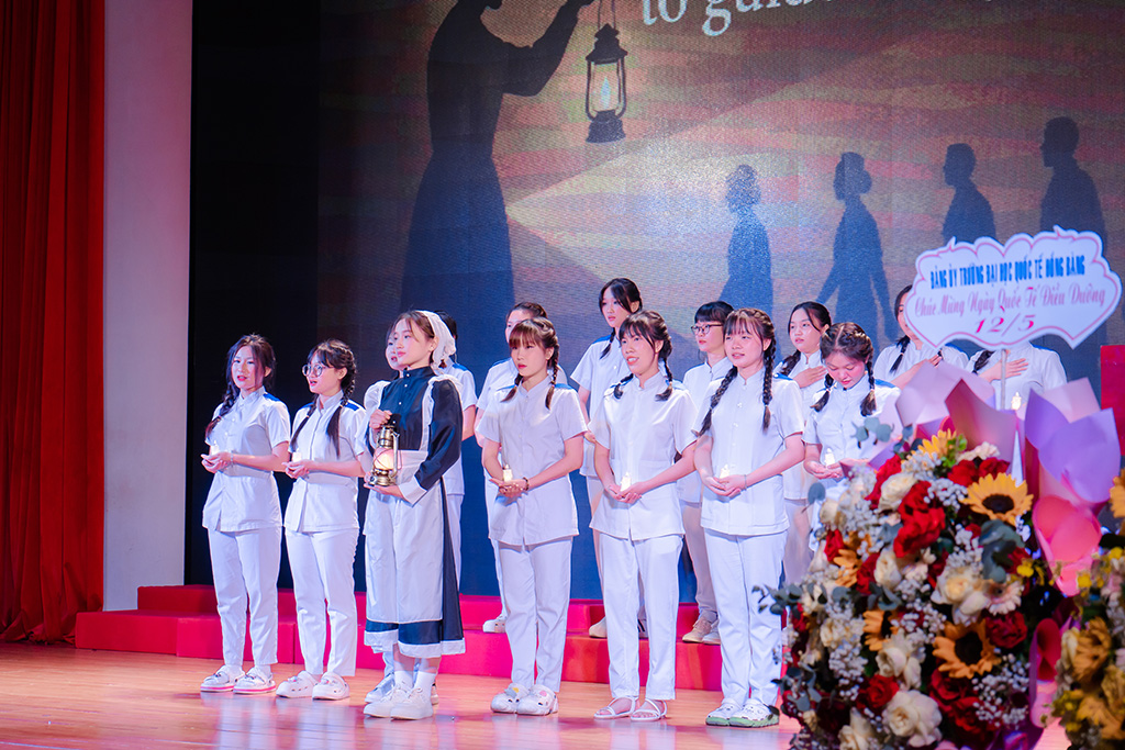 Cuộc thi văn nghệ chào mừng Ngày 88vvv Điều Dưỡng