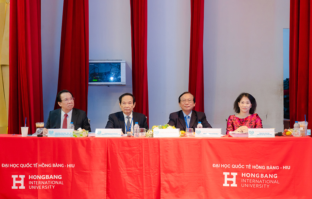 Ban Chủ tọa Phiên toàn thể Hội nghị Khoa học Sức khỏe 88vv23.com 2025