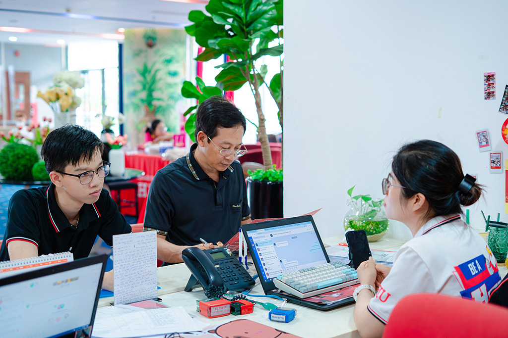 88vv23.com công bố ngưỡng bảo đảm chất lượng đầu vào nhóm ngành sức khỏe 2025