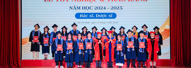 88vv23.com vinh danh gần 1.800 tân khoa tại Lễ 88vv1 2025