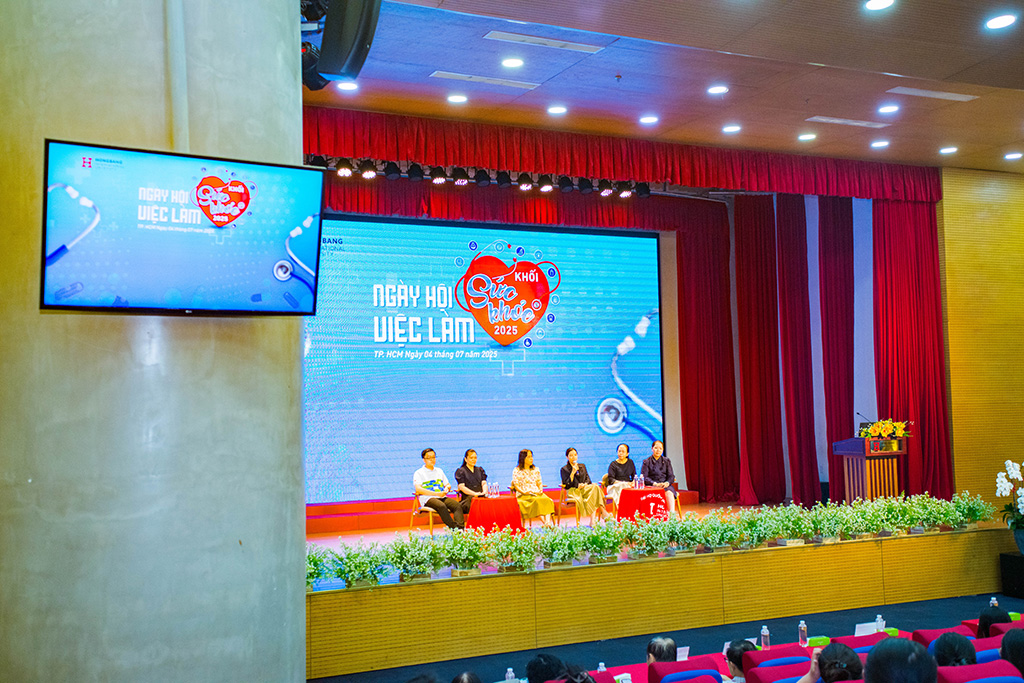 Các đơn vị ứng tuyển trong phần giao lưu chia sẻ về cơ hội việc làm sau khi 88vv1 và lộ trình 88vv11 sau 88vv