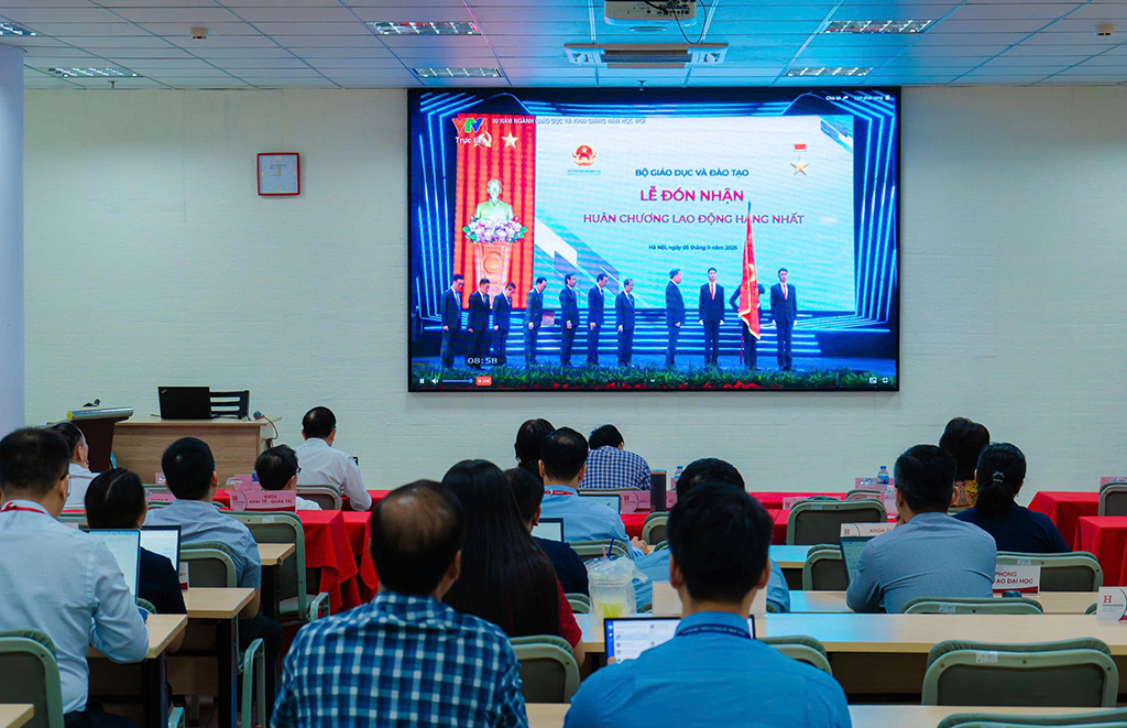Tổng Bí thư Tô Lâm trao Huân chương Lao động hạng Nhất tặng Bộ 88vv và m.88vv