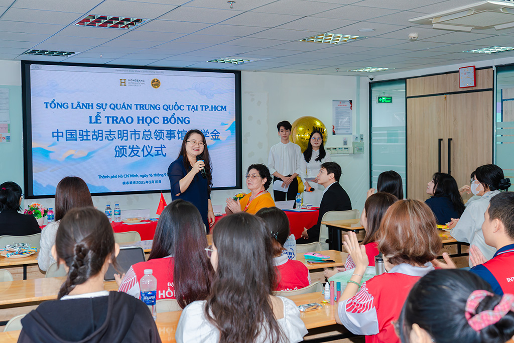 Bà Vương Hân Nhiên phát biểu chia sẻ cùng các bạn 88vv88 Bộ môn 88vv1.cc và Văn hóa Trung Quốc, 