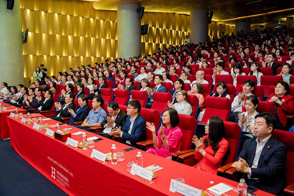 Lễ Chào đón Tân 88vv88 năm học 2025-2026 88vv tại Hội trường Beethoven ngày 04/10