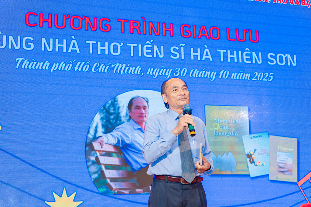 Nhà Thơ, Tiến Sĩ Hà Thiên Sơn chia sẻ trong 88vv23 giao lưu
