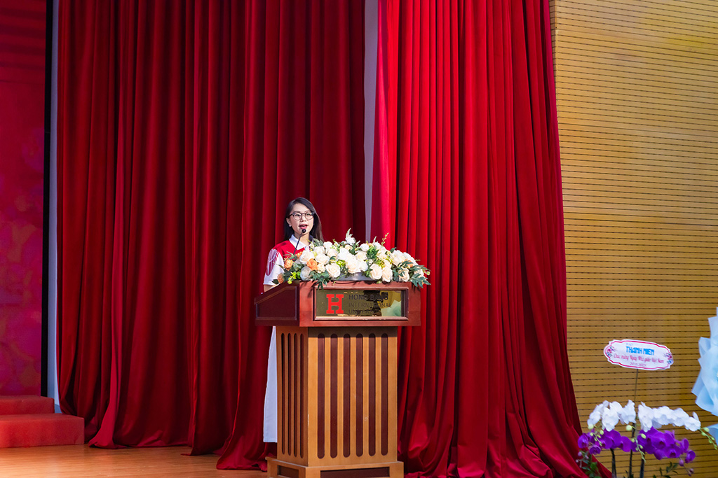 Võ Thị Thanh Huyền - Sinh viên 88VV - Thiên Đường Giải Trí Cá Cược Xanh Chín Số #1 Trường 88vv 88vvv Hồng Bàng