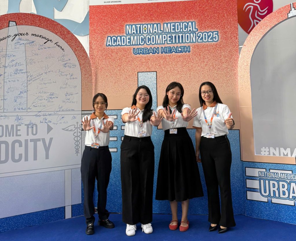 Sinh viên khoa Y 88vv23.com ghi dấu ấn tại Cuộc thi Học thuật Y khoa toàn quốc 2025: Bước đệm vững chắc cho tương lai.