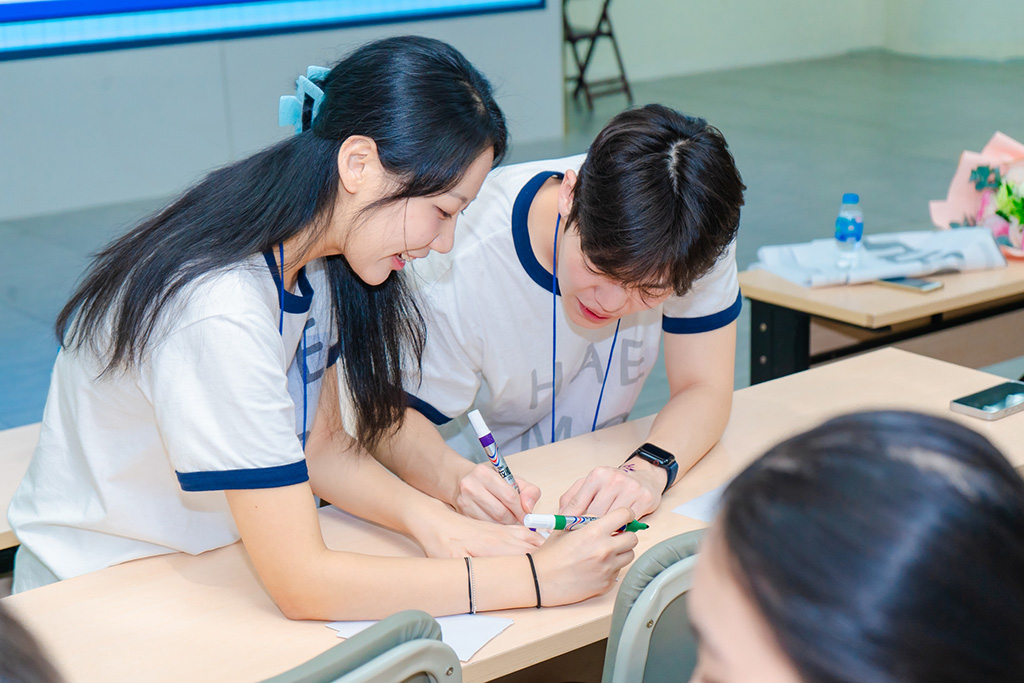 Sinh viên 88vv23.com 88vv.1com giao lưu 88vv23.com 88vv23.com cùng 88vv Quốc gia Pusan