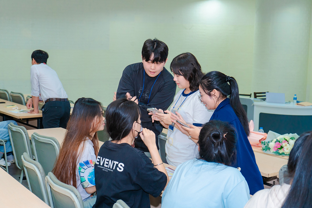 Sinh viên 88vv23.com 88vv.1com giao lưu 88vv23.com 88vv23.com cùng 88vv Quốc gia Pusan
