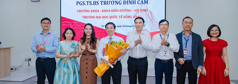 Trường 88vv 88vvv Hồng Bàng bổ nhiệm Phó Giáo sư, Tiến sĩ vào các vị trí lãnh đạo chủ chốt