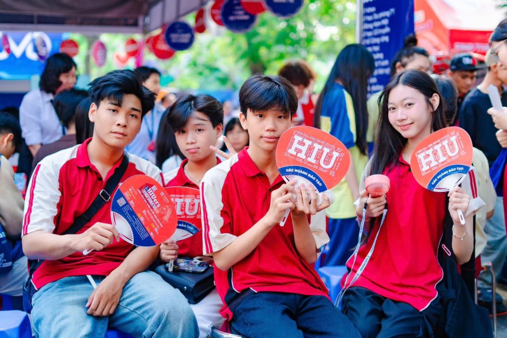 Chọn ngành hay chọn trường quan trọng hơn