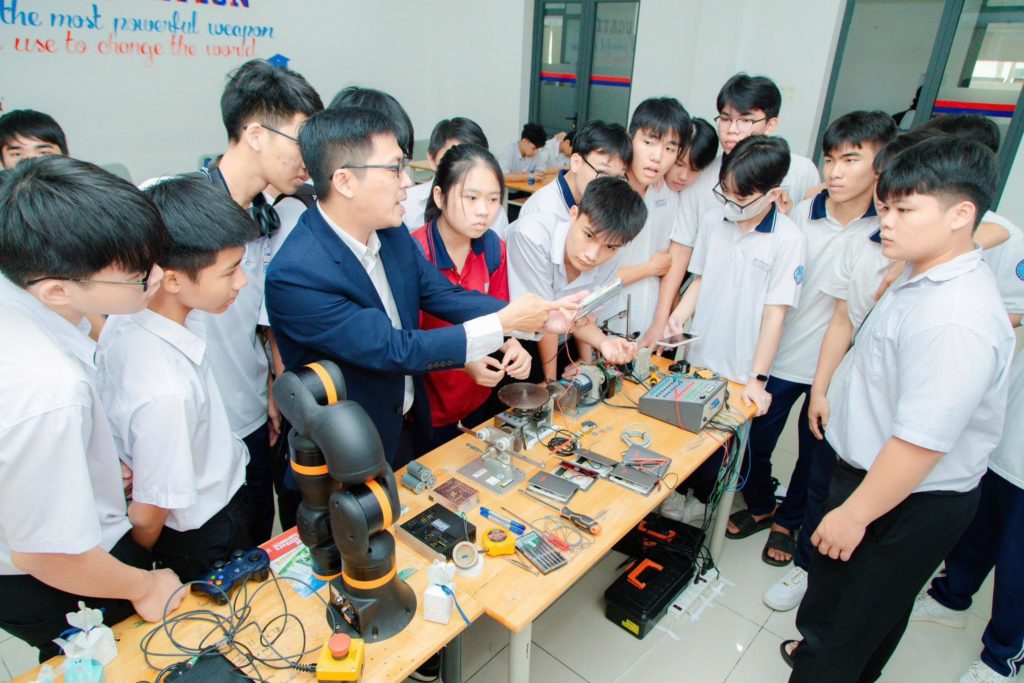 ngành nào đang khát 88vv23.com hiện này