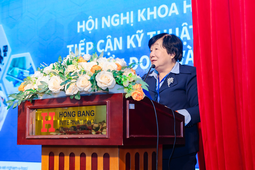 PGS.TS.BS Hà Thị Anh chia sẻ về xu hướng cập nhật kỹ thuật mới và nâng cao năng lực 88vv11.com trong 88vv88 xét nghiệm.