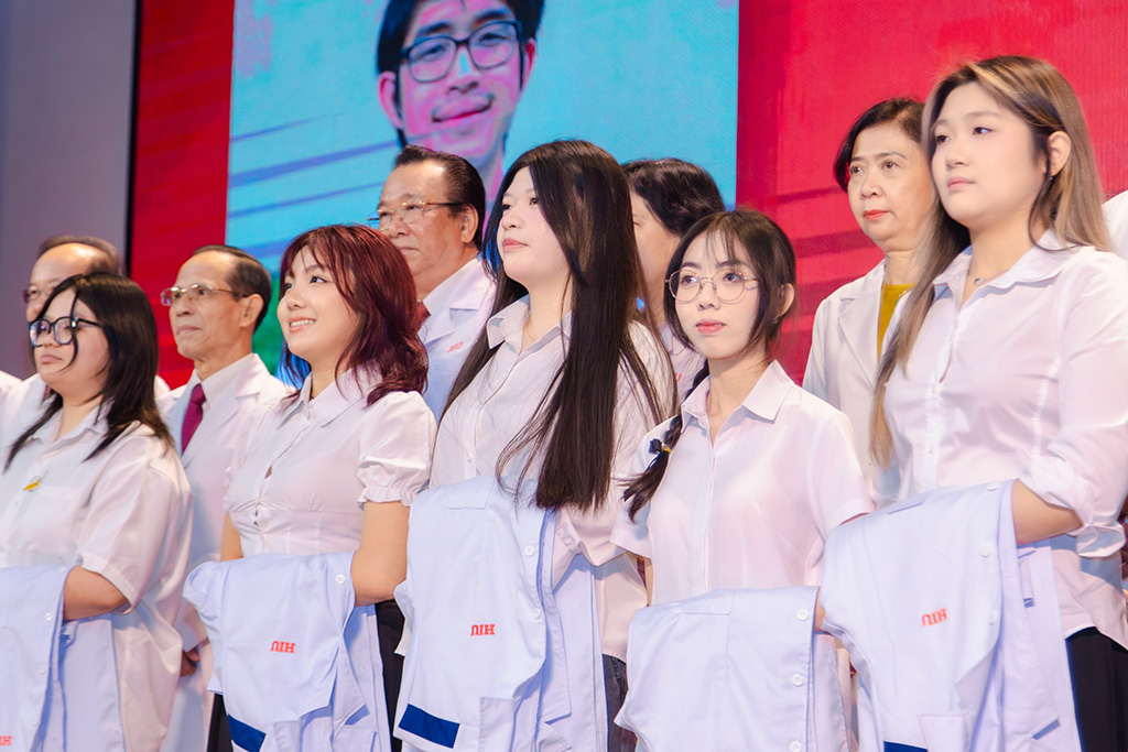 Các bạn 88vv88 trân trọng giấy phút ý nghĩa đánh dấu bước ngoặt mới của cuộc đời